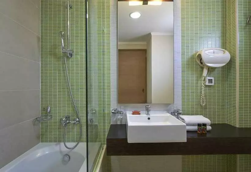 اتاق سوپریور با چشمانداز باغ, Atlantica Amalthia Beach Hotel Adults Only