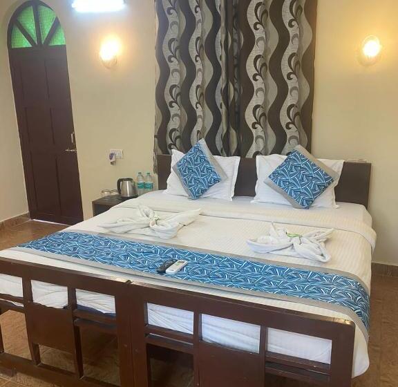 اتاق استاندارد با بالکن, Baga Villa