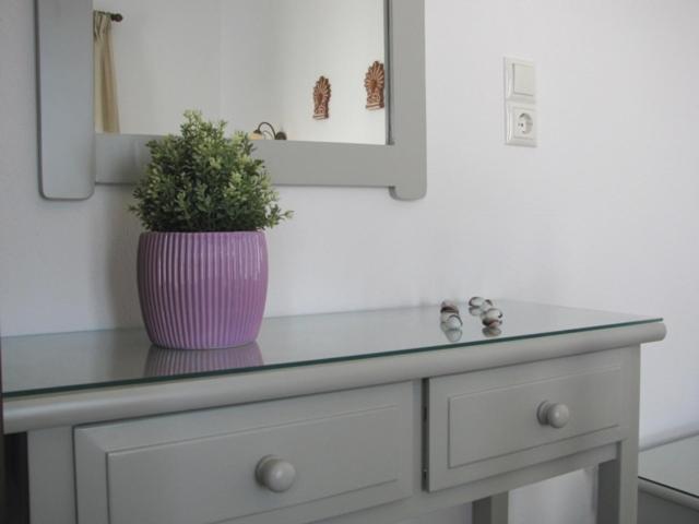 プールビュースタンダードルーム, Christina Hotel, Adults Only, Heated Salt Water Pool