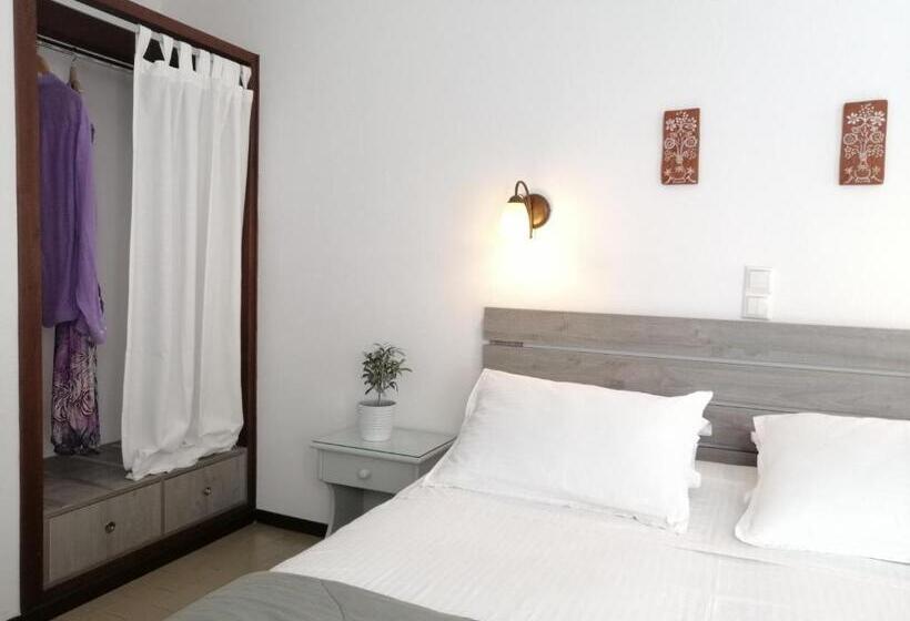 스탠다드 룸, Christina Hotel, Adults Only, Heated Salt Water Pool