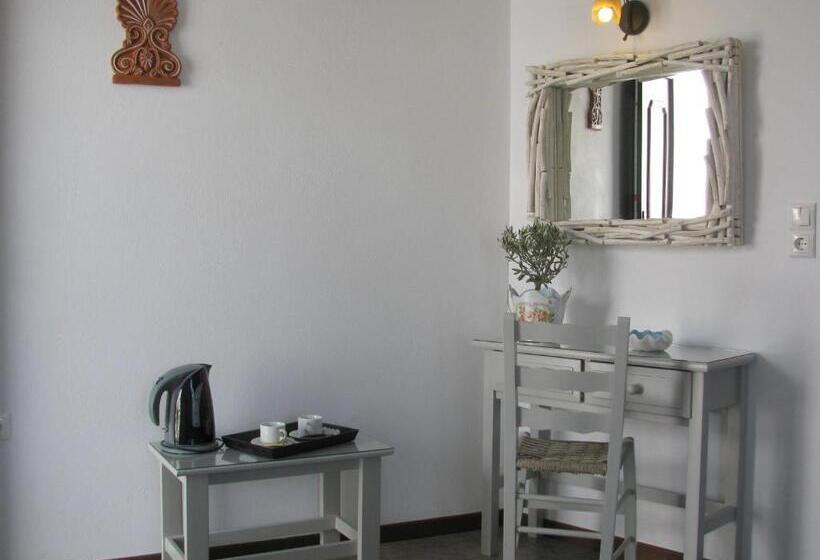 스탠다드 룸 측면 바다 전망, Christina Hotel, Adults Only, Heated Salt Water Pool