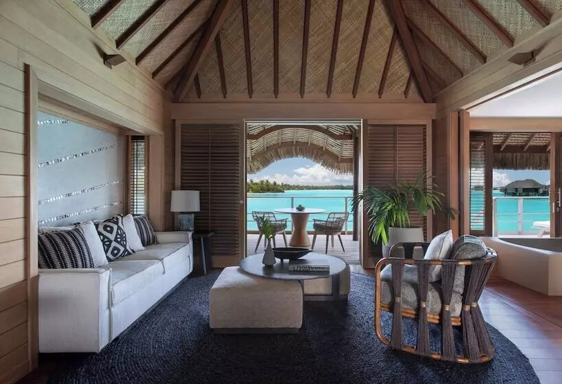 بانگلوی استاندارد, Four Seasons Resort Bora Bora
