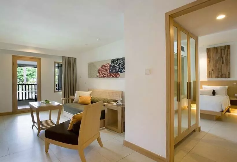 سوییت با چشمانداز دریا, Holiday Inn Resort Baruna Bali, An Ihg