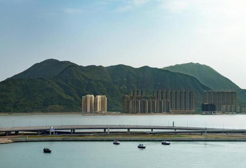 سوئیت اجرایی با تخت کینگ, Hong Kong Skycity Marriott