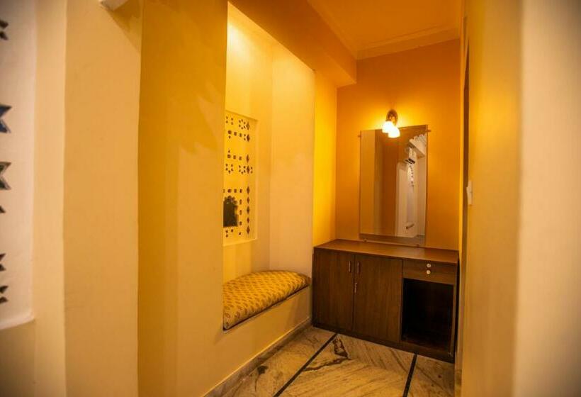 غرفة ديلوكس, Hostel Mantra