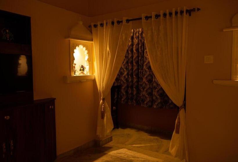 غرفة سوبيريور إطلالة على البحيرة, Hostel Mantra