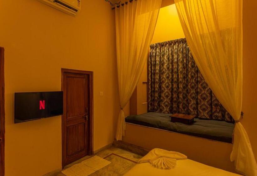 غرفة سوبيريور إطلالة على البحيرة, Hostel Mantra