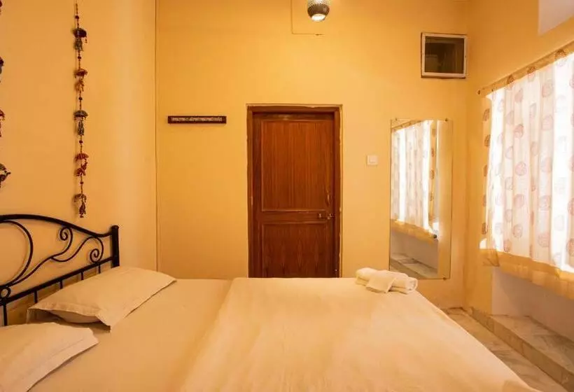 اتاق استاندارد با تخت دوبل, Hostel Mantra