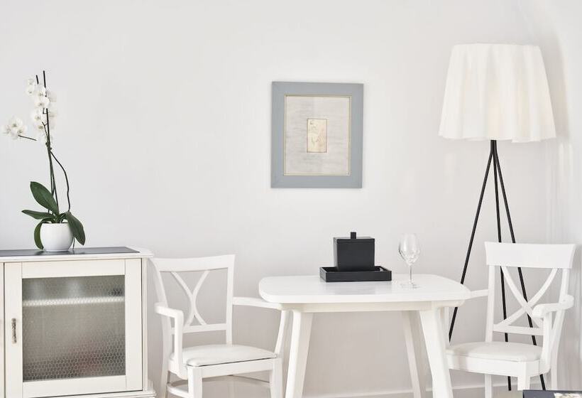 Люкс Superior, Katikies Santorini   The Leading Hotels Of The World