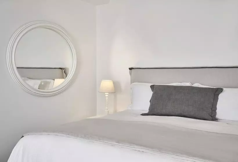 سوییت سوپریور, Katikies Santorini   The Leading Hotels Of The World