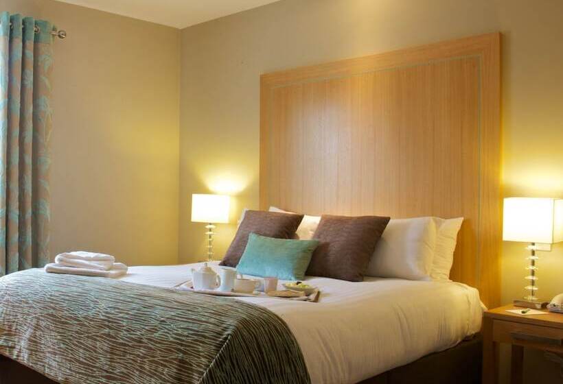 חדר פרמיום, Kings Court