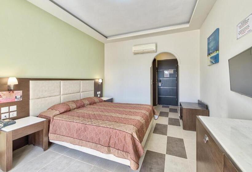 اتاق استاندارد, Majestic Hotel & Spa