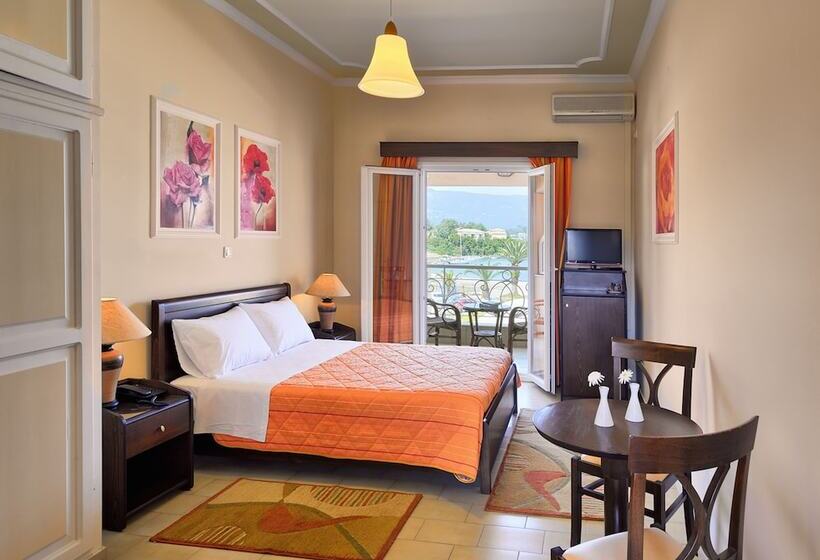 Номер Стандарт Вид на Море, Molfetta Beach