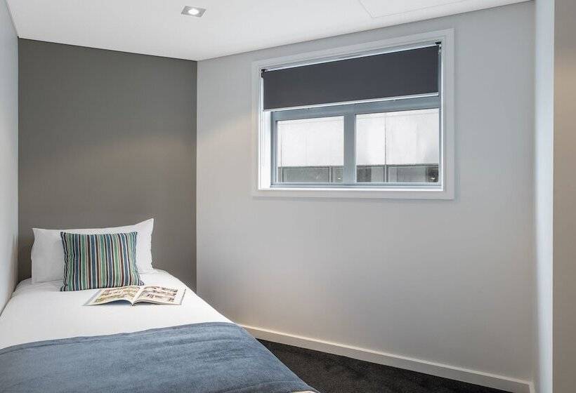 Семейные Апартаменты 3 Спальни, Nesuto Stadium