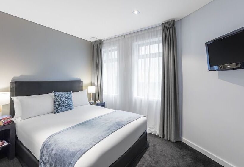 Семейные Апартаменты 3 Спальни, Nesuto Stadium