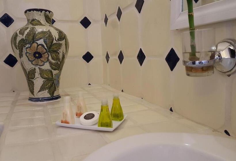 اتاق سوپریور, Posada Santa Fe