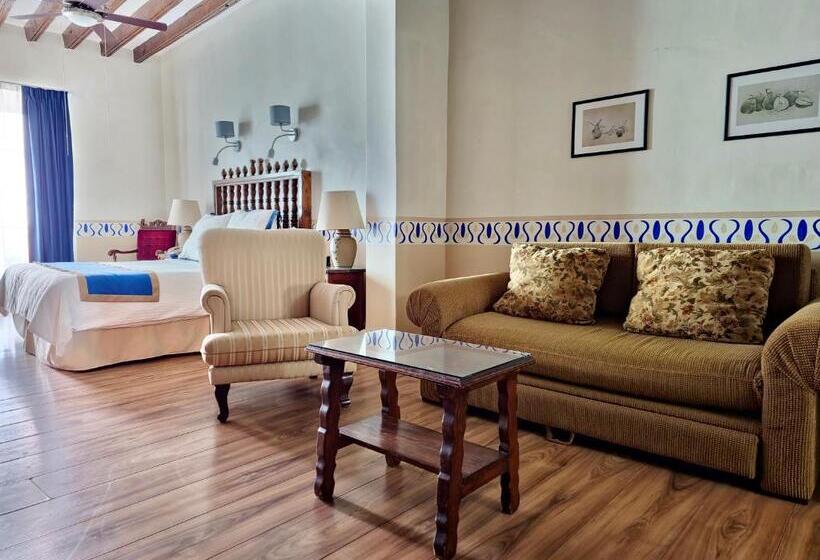 سوییت جونیور لوکس, Posada Santa Fe
