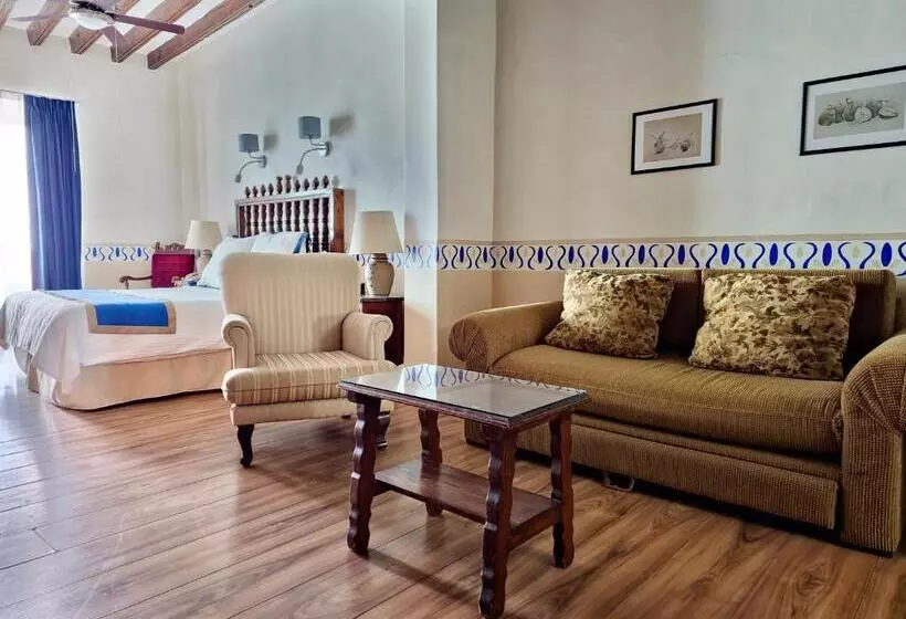 سوییت جونیور لوکس, Posada Santa Fe