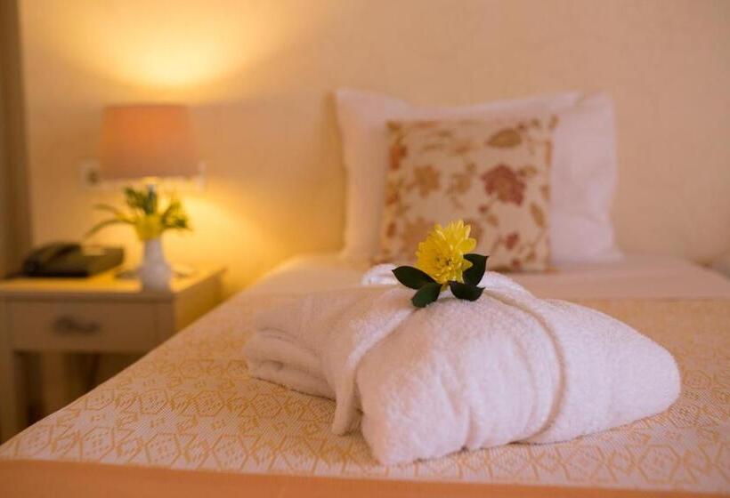 اتاق استاندارد با چشمانداز دریا, Sunrise Resort