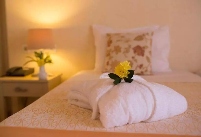 اتاق استاندارد با چشم‌انداز دریا, Sunrise Resort