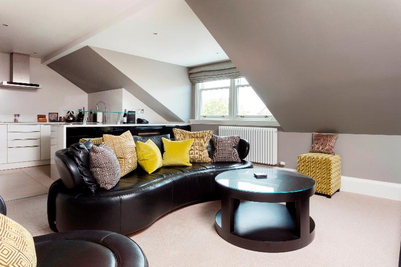 דירת חדר דלוקס, The Chester Residence