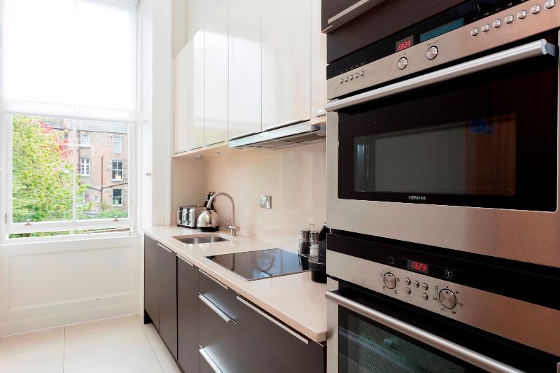 דירת חדר דלוקס, The Chester Residence