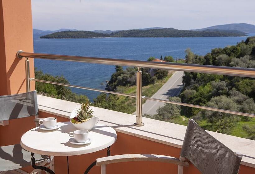 סוויטה משפחתית, Red Tower Hotel Lefkada