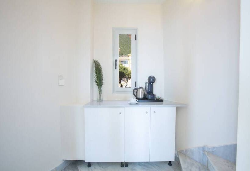 סוויטה נוף לים, Red Tower Hotel Lefkada