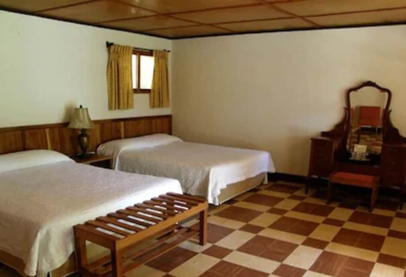 חדר סטנדרט לשלושה, Regis Hotel Spa