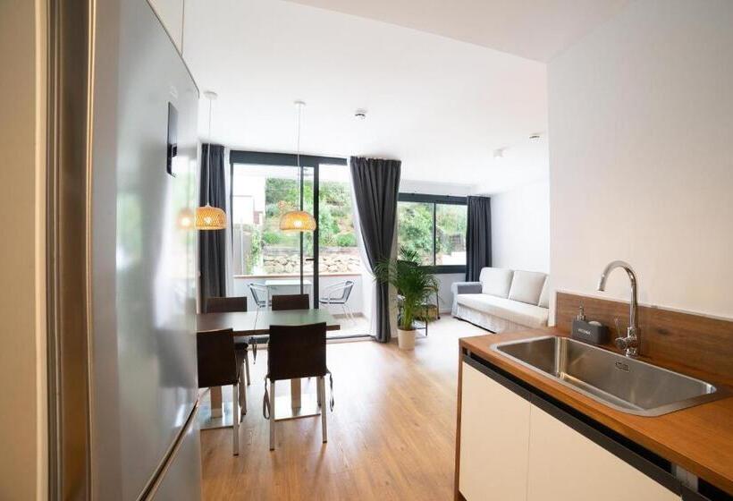 带1个卧室带花园景观的公寓, Apartaments Voralmar