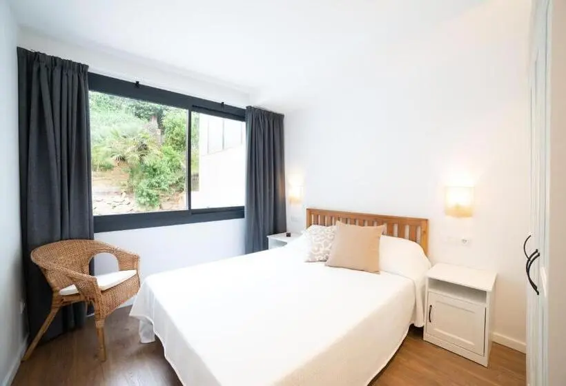 庭の見える１ベッドルームアパートメント, Apartaments Voralmar
