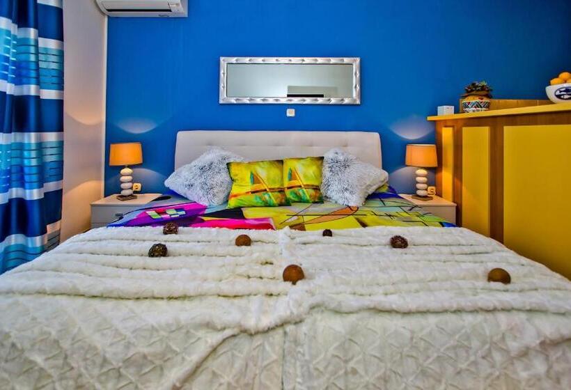 سوییت سوپریور با چشم‌انداز دریا, Apartments Softic