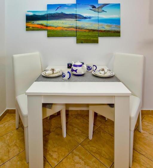 جناح سوبيريور مطل علي البحر, Apartments Softic