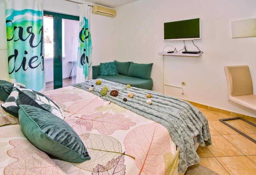 جناح ديلوكس, Apartments Softic