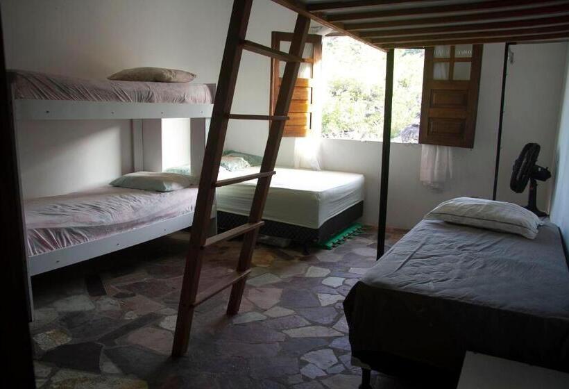 家庭山景房, Hostel Portal Do Pati