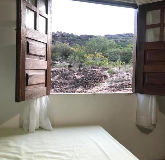 家庭山景房, Hostel Portal Do Pati