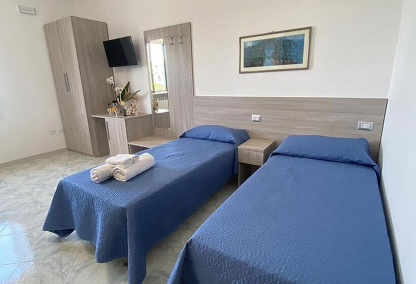 اتاق استاندارد چهار تخته, B&b Bella Peschici