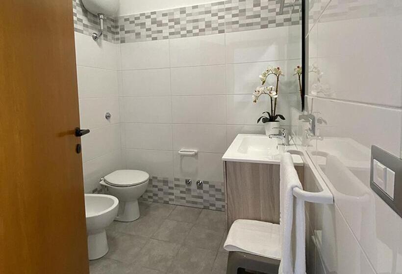 اتاق استاندارد چهار تخته, B&b Bella Peschici