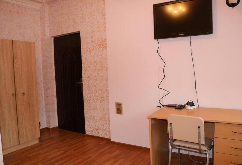 اتاق اکونومی, 333