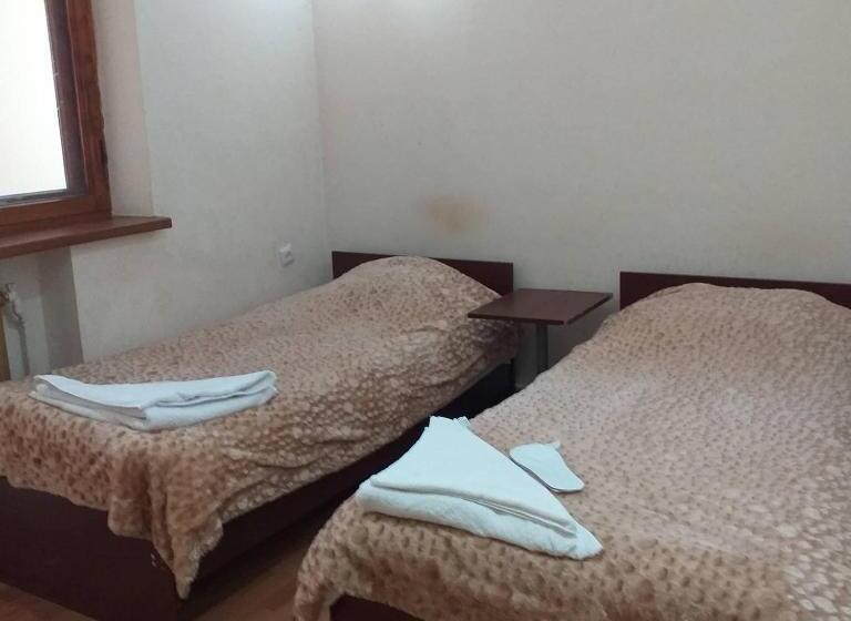 اتاق لوکس چهار تخته, 333