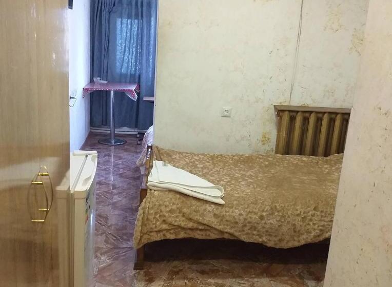 اتاق استاندارد, 333