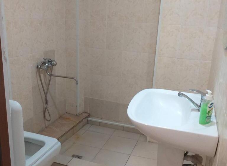 اتاق استاندارد یک نفره, 333