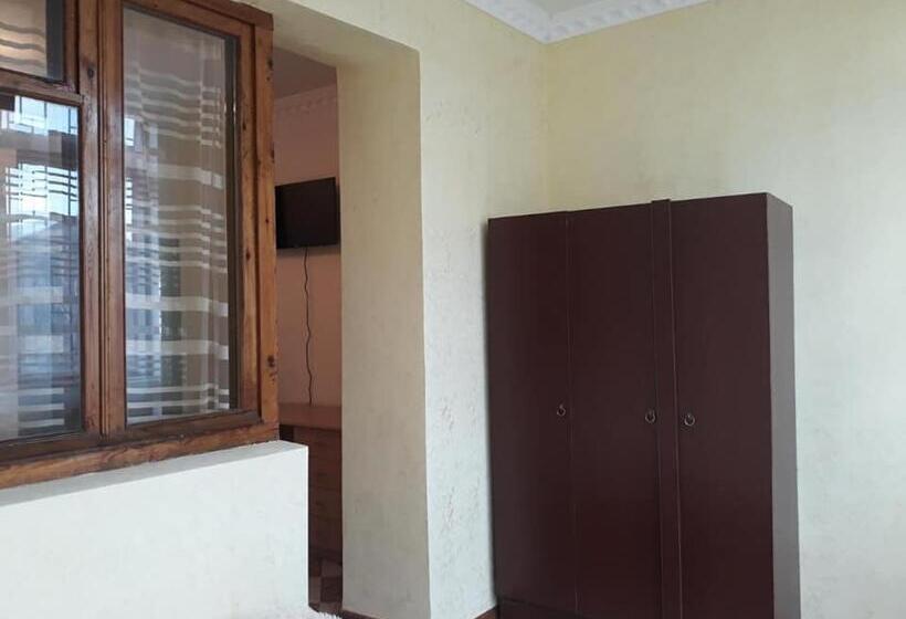 اتاق سوپریور چهار تخته, 333