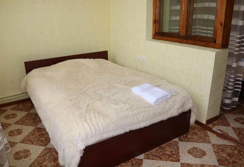 اتاق سوپریور چهار تخته, 333