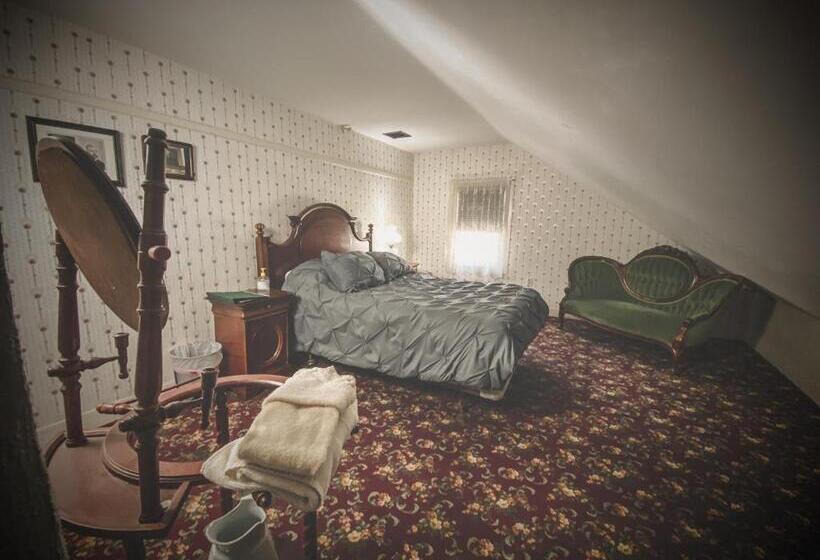 Номер Стандарт Совместная Ванная, Lizzie Borden House