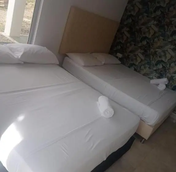 スタンダード４人部屋, Aguas Abiertas
