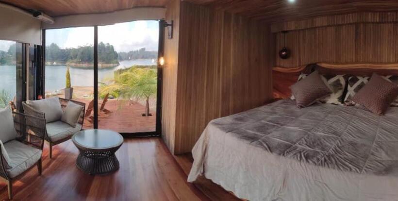 בקתה, Aguas Abiertas