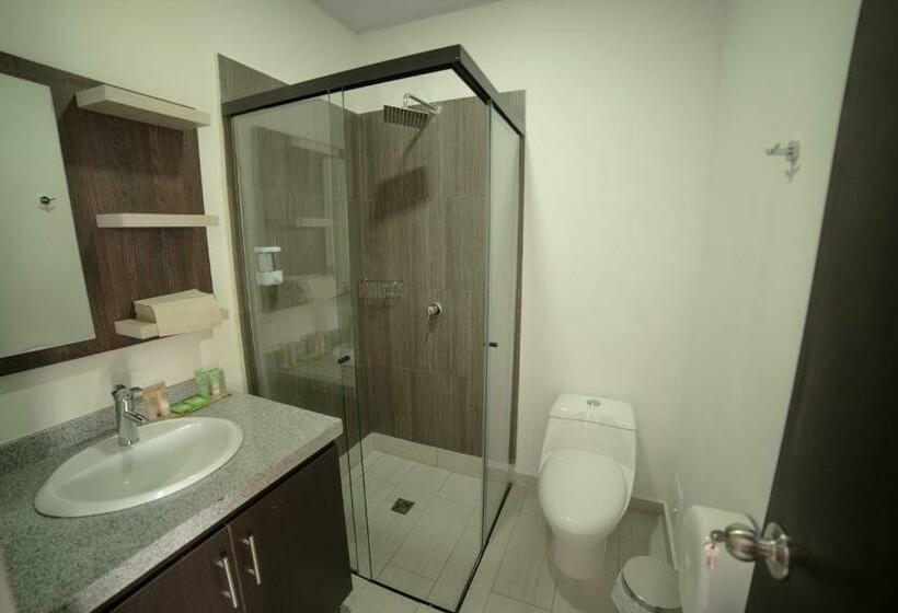 סוויטת ג'וניור, Aguas Abiertas