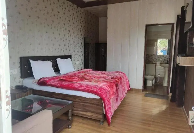 Habitación Deluxe, Dev Bhoomi Resort