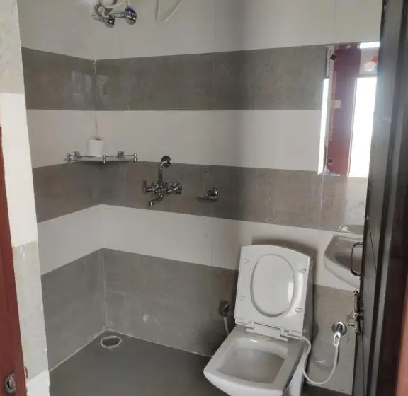 Habitación Familiar Deluxe, Dev Bhoomi Resort